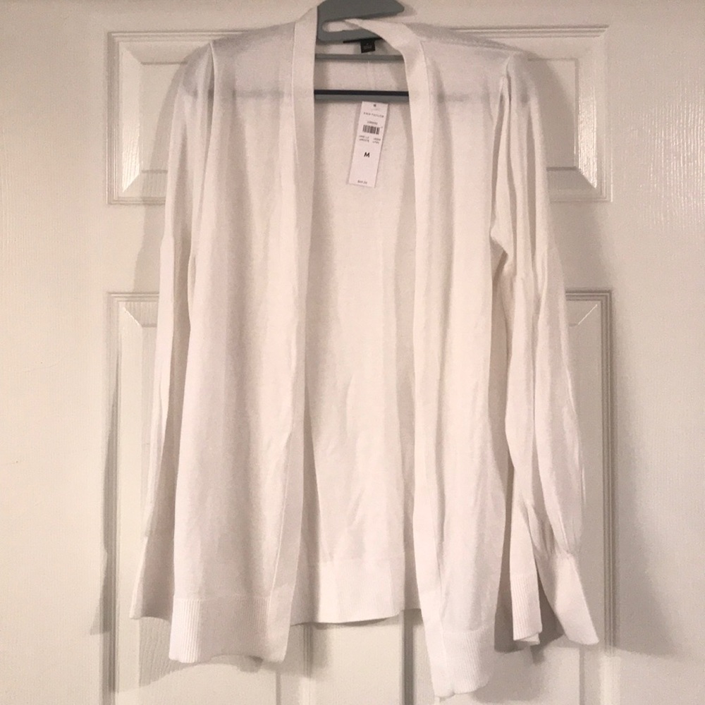 NWT Ann Taylor White Cardigan Size M